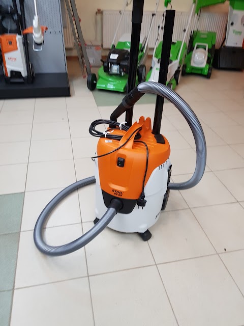 STIHL, MAKITA