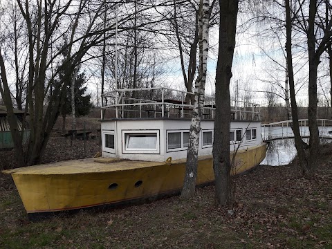 Колиба, кемпінг "На Ставках"