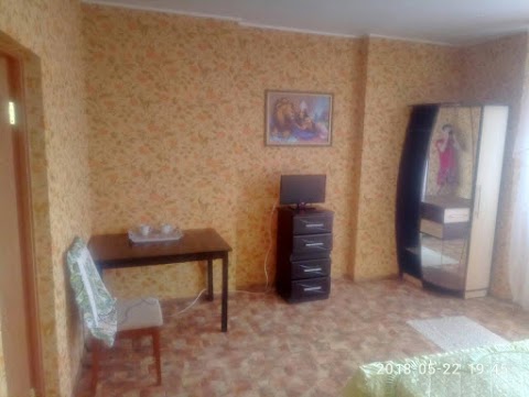 "PLUTARH" mini hotel (Gr. 12)