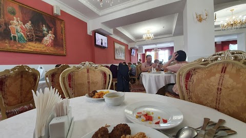 Royal Grand Hotel Truskavets