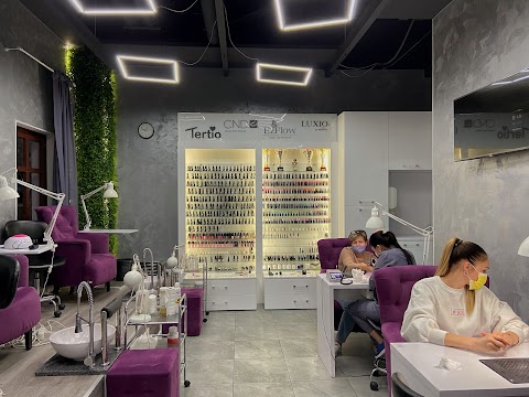 Steffany Hair & Nail Studio