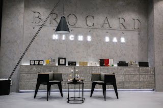 BROCARD Niche Bar