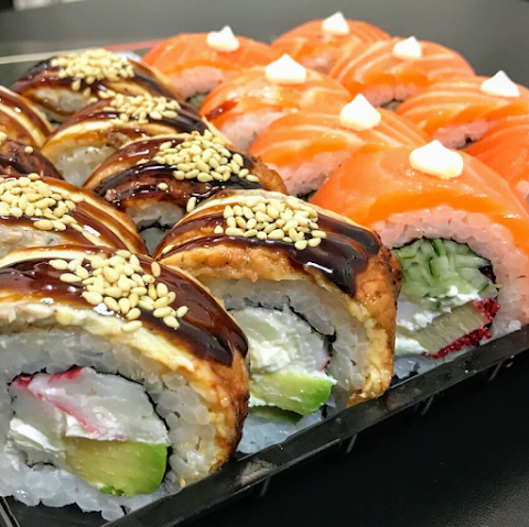 Доставка суши TUTA SUSHI (Позняки)