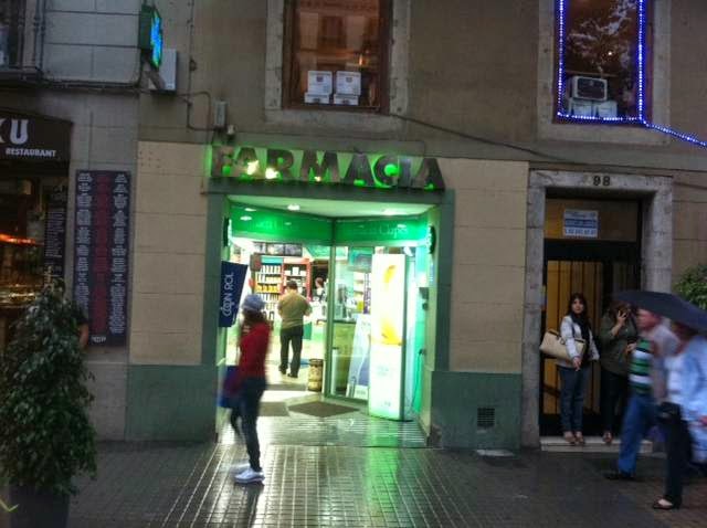 Foto farmacia FARMÀCIA CLAPÉS