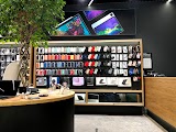 Ябко Apple Store (ТРЦ "Forum Lviv")