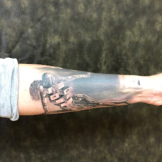 Тату салон Crazy.Needles.Tattoo