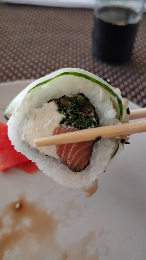 Tokyo Sushi