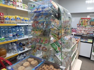 Продуктовий маркет "Ситна Хата"