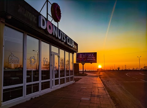 Donuts Club