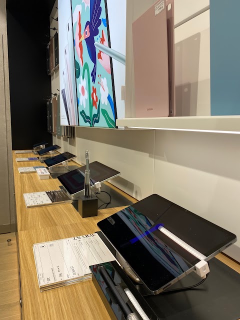 Samsung Experience Store