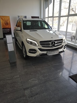 Mercedes-Benz