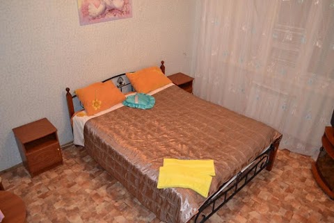 "PLUTARH" mini hotel (Gr. 12)