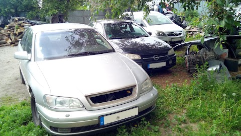 Запчасти разборка Opel Omega b