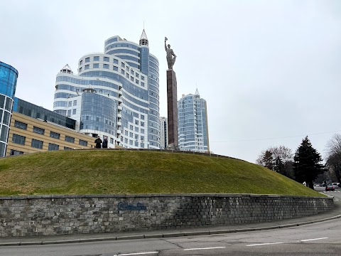 АДВОКАТ ЮРИСТ ДНЕПР (Днепропетровск). Бесплатная юридическая консультация в Днепропетровске