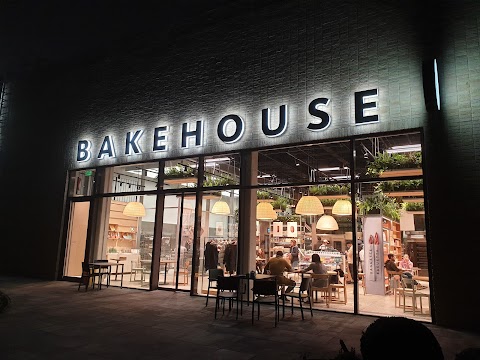 Bakehouse Garage