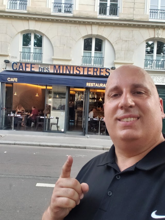 Café des Ministères