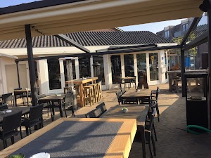 Burgers & a la Carte, Cafe-Zaal-Brasserie-Grill Kitchen "In d'n Herberg"