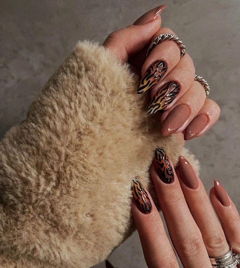 studio_nail_art. Визаж. Брови, ресницы, ногти, наращивание ресниц, ламенирование ресниц и бровей, маникюр, коррекция окрашивание бровей, Славутич, ЖК Ривера