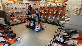 STIHL - Бензопили, мотокоси, газонокосарки - офіційний дилер