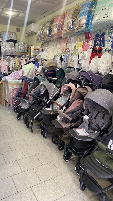 BabyShop магазин детских колясок, кроваток