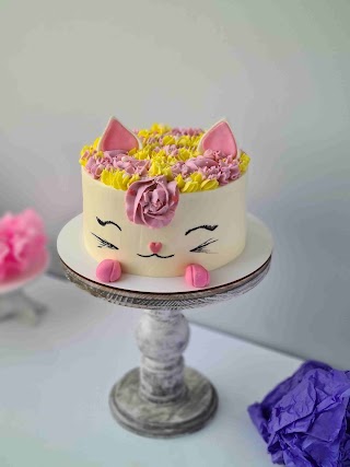 Торти Бровари від vestichka_cake. Дитячі,весільні, корпоративні. Солодощі.