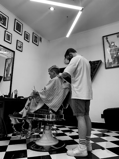 Billy Blade Barbershop