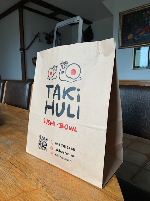 Taki Huli Sushi Bowl Pizza