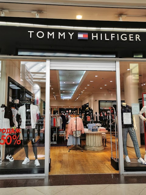 Tommy Hilfiger