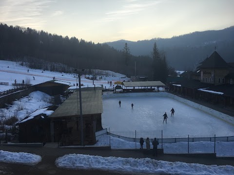 Прокат лижного спорядження