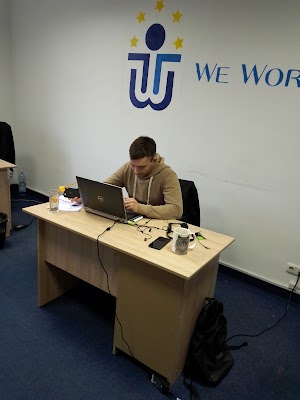 Робота в Польщі та Чехiї Кадрове агенство We work