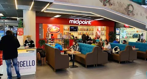 Midpoint Cafe в ТРЦ Магелан