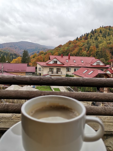 Княжий двір