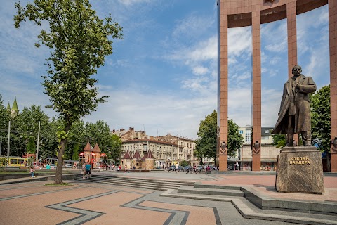 Пам'ятник Степану Бандері