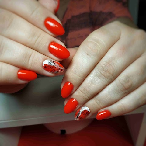 Iris_house_nails