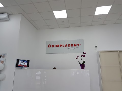 Стоматологічна клініка Simpladent