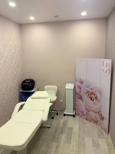 UB beauty bar