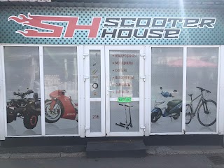 Scooterhouse