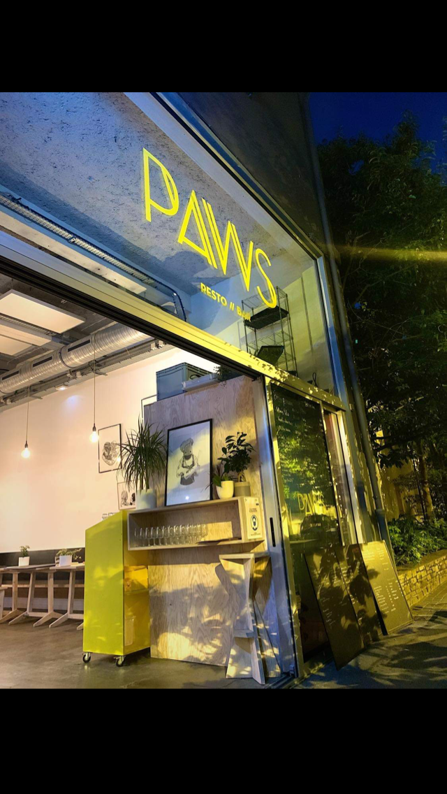 Paws Resto/Bar