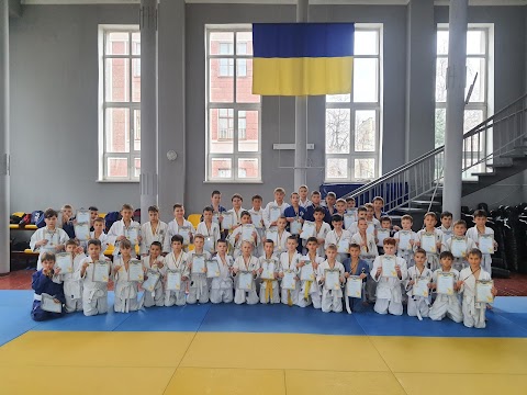 Спеціалізована дитячо-юнацька спортивна школа олімпійського резерву №6