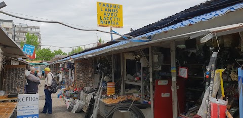 Автомишель (автомобильные запчасти), андапки автокрепеж пистоны пукли