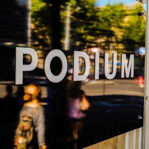 Podium luxury boutique