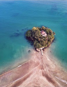 Taprobane Island