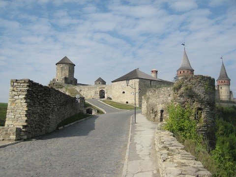 Замковий міст