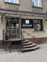 BOTELIER by Bilynskyj - крамниця вина та міцних алкогольних напоїв (Екс Бурбон)
