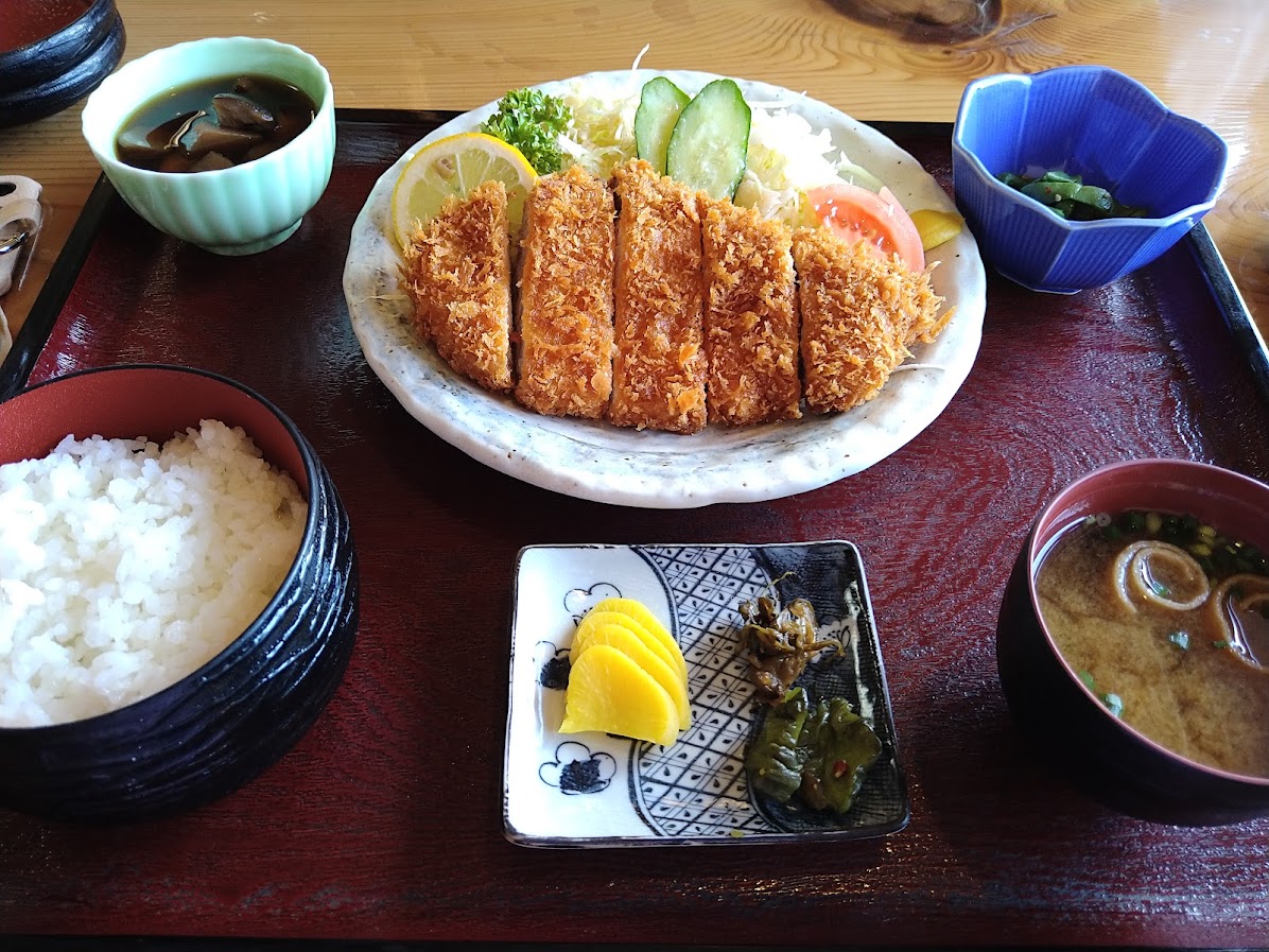 宮関亭