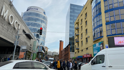 АДВОКАТ ЮРИСТ ДНЕПР (Днепропетровск). Бесплатная юридическая консультация в Днепропетровске