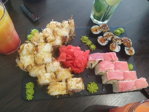 SUSHI HOUSE | СУШІ | ПІЦА | ЄВРОПЕЙСЬКА КУХНЯ