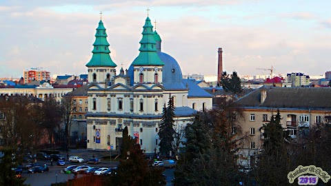 МУЗИЧНО-ДРАМАТИЧНИЙ ТЕАТР