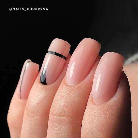 “Look Good” nails space