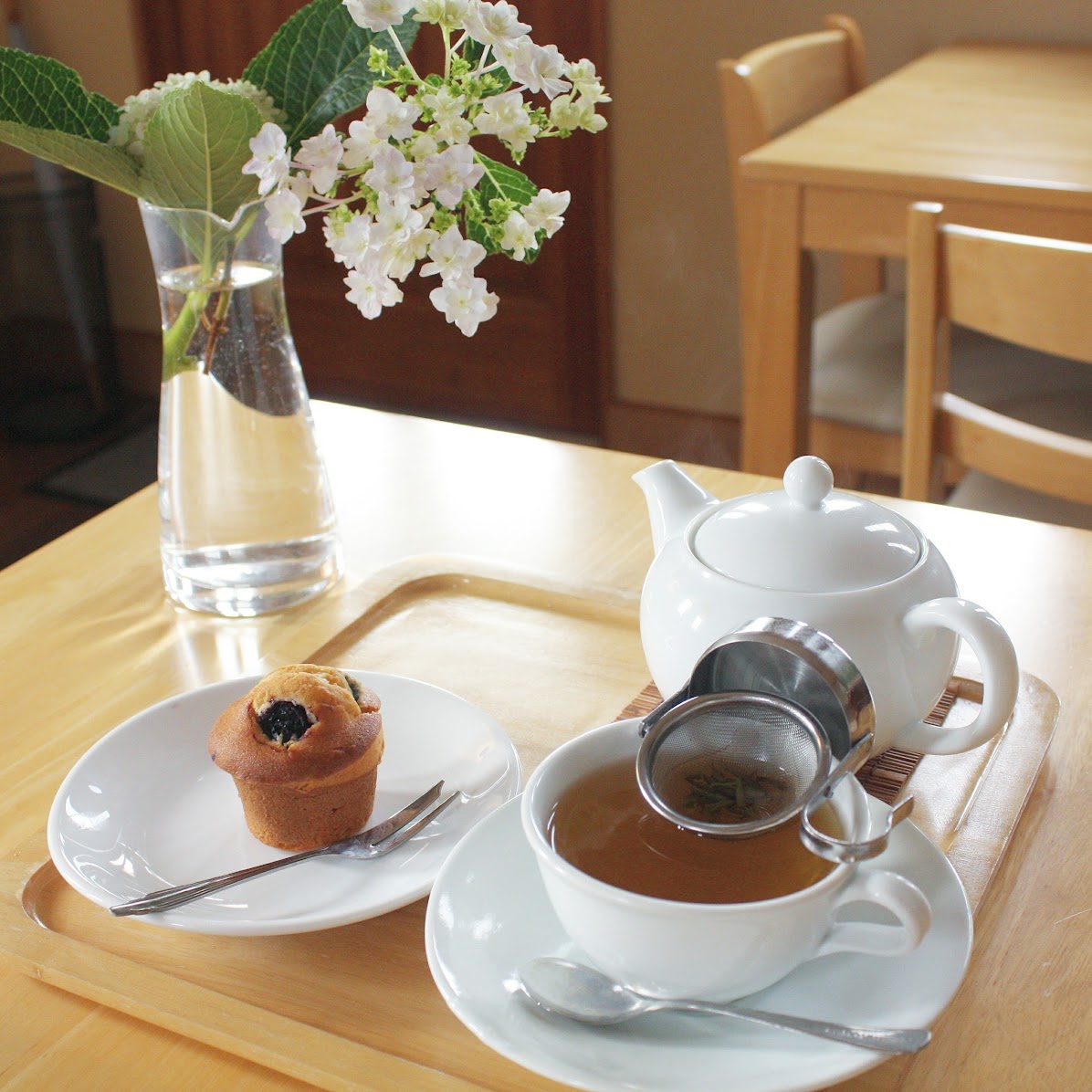 紅茶のお店 East